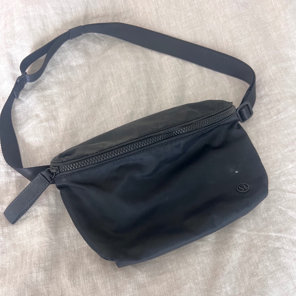 Lululemon Belt Bag